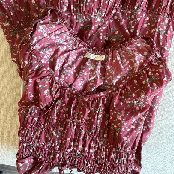 Christy Dawn Brynne Dress in Rouge Rosette Floral Size Medium - Picture 2 of 4